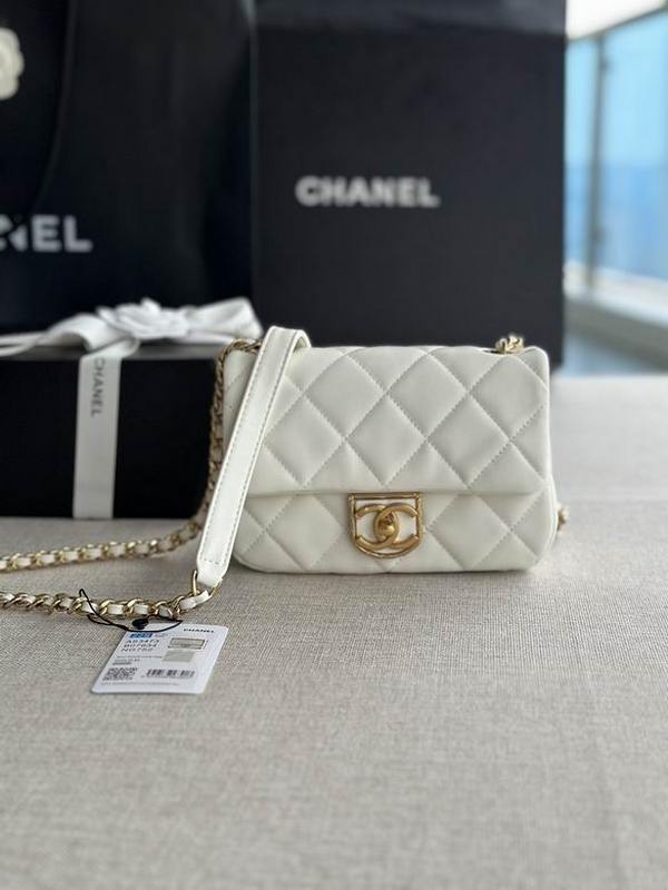 Chanel Handbags 639